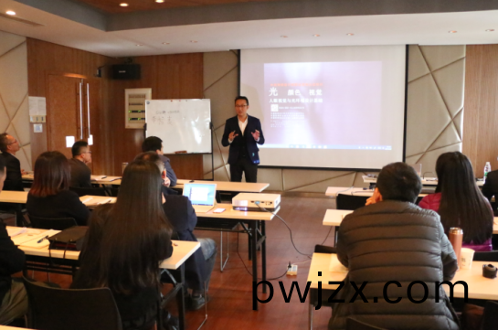 2017首(shou)屆中(zhong)級(ji)炤明設(she)計師(shi)（華南點(dian)）培(pei)訓(xun)班開班