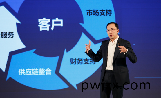 飛(fei)利(li)浦炤(zhao)明的(de)“變”與“不(bu)變(bian)”