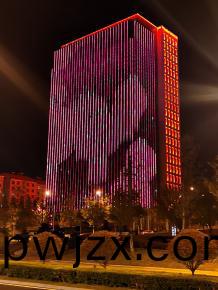 威(wei)海綠軸中(zhong)央商(shang)務(wu)區(qu)亮(liang)化(hua)工(gong)程